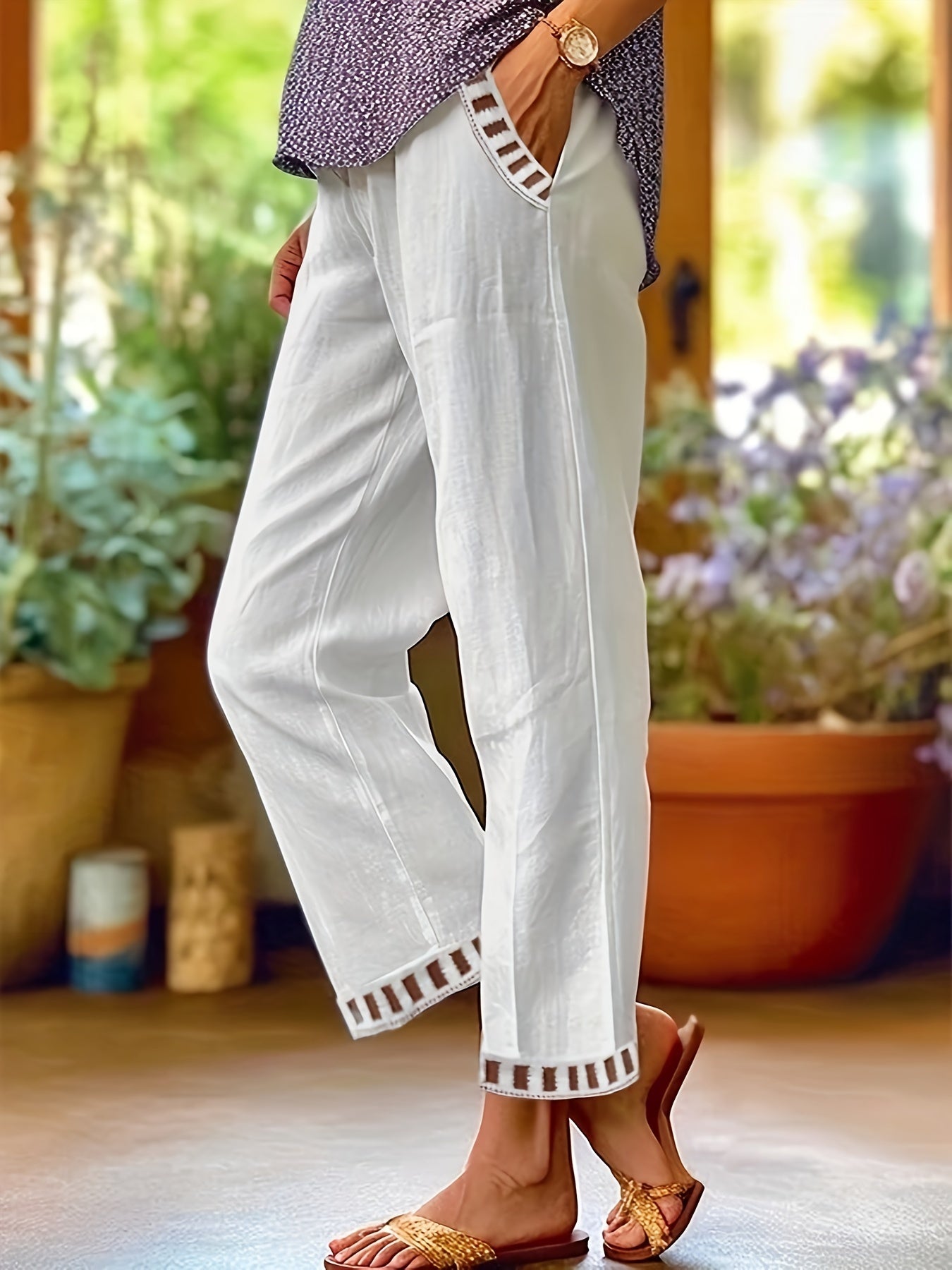 WREN | Pantalones cropped con detalle en contraste